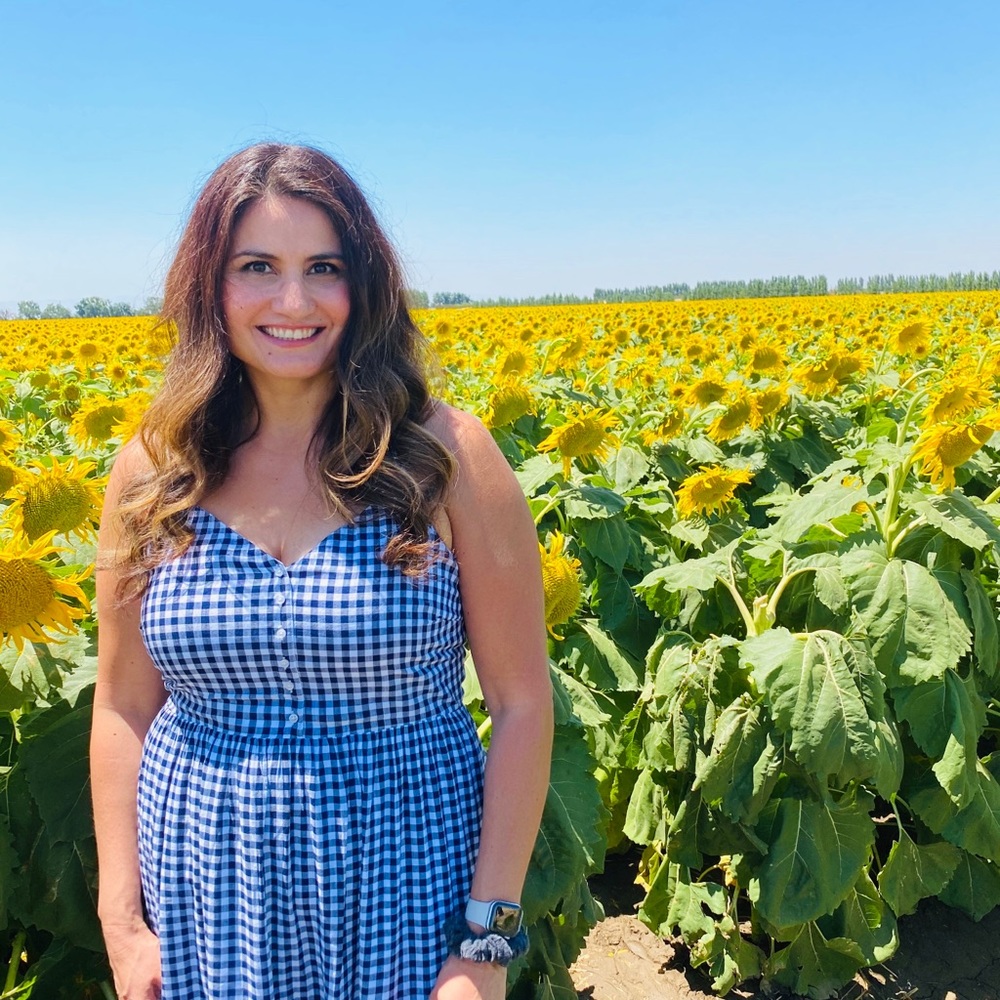 Meet your Posher, Raquel